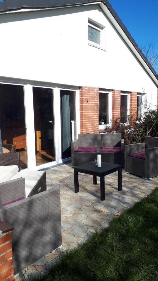 Ferienhaus In Buesumer Deichhausen - Buesum An Der Nordsee Fuer Bis Zu 9 Personen Екстер'єр фото