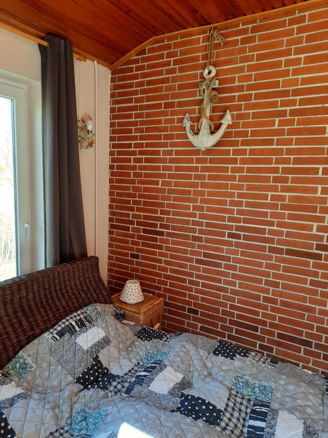 Ferienhaus In Buesumer Deichhausen - Buesum An Der Nordsee Fuer Bis Zu 9 Personen Екстер'єр фото